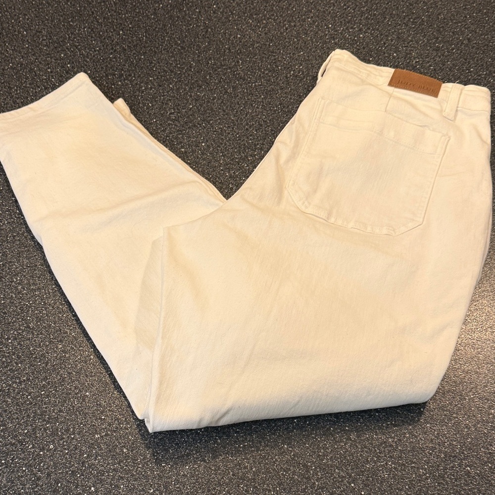 Judy Blue White Women's Jeans - 14W - Picture 5 of 10